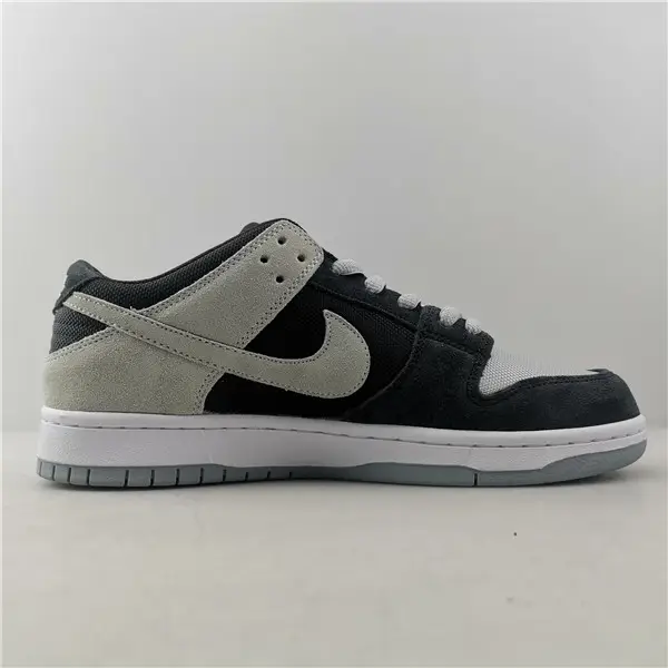 Nike Sb Zoom Dunk Low Pro Black Wolf Grey 