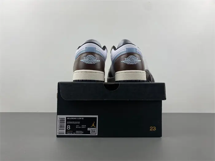 Air Jordan 1 Low 