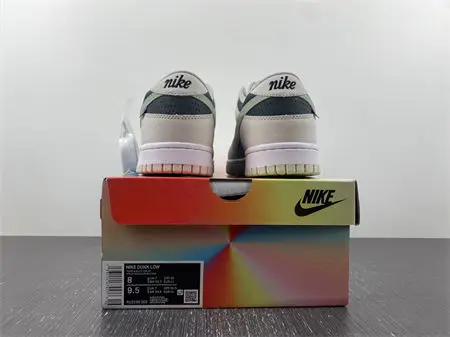 Nike SB Dunk 