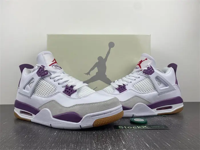 Nike SB x Air Jordan 4 