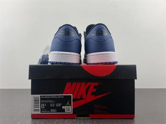 Jordan 1 Retro Low OG Mystic Navy 