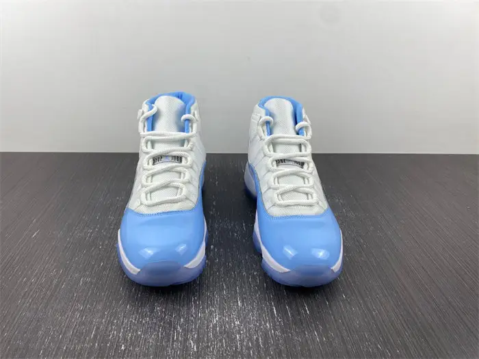 Air Jordan 11 