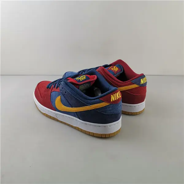 Nike SB Dunk Low Barcelona 