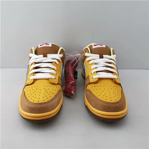 NIKE SB DUNK LOW PRO 'CORDUROY' 