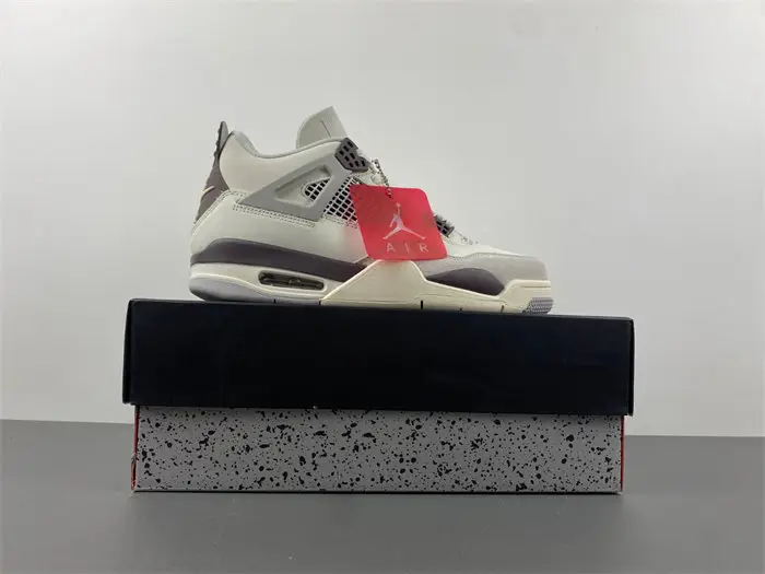 NK Air Jordan 4 Retro