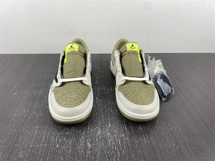 Travis Scott x Air Jordan 1 Low Golf 