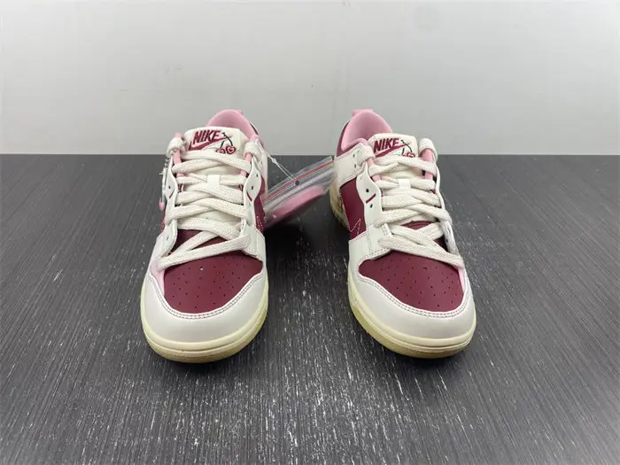 Nike Dunk Low Disrupt 2 Valentine's Day 
