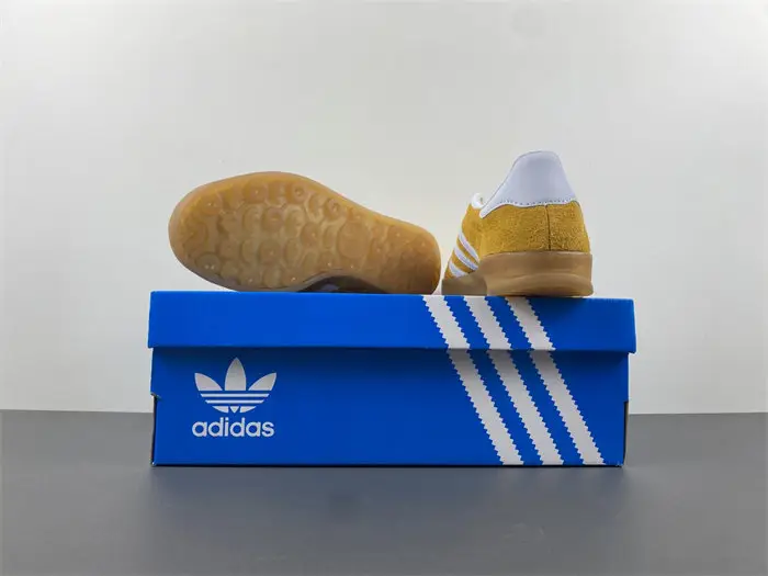 adidas Gazelle Indoor Orange Peel White 