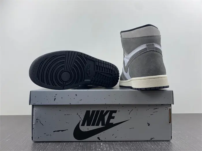 Jordan 1 Retro High OG Washed Black 