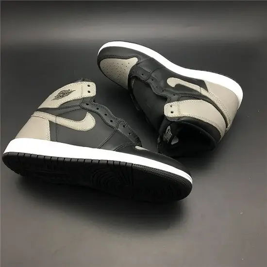 AIR JORDAN 1 RETRO HIGH OG 'SHADOW' 2018 