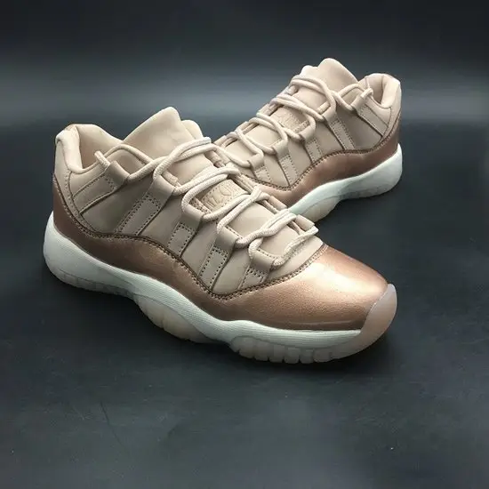 AIR JORDAN 11 LOW 'ROSE GOLD' 