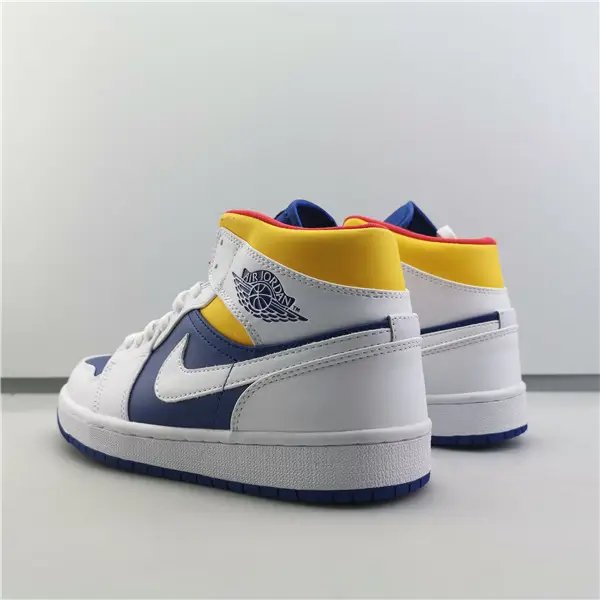 AIR JORDAN 1 MID 
