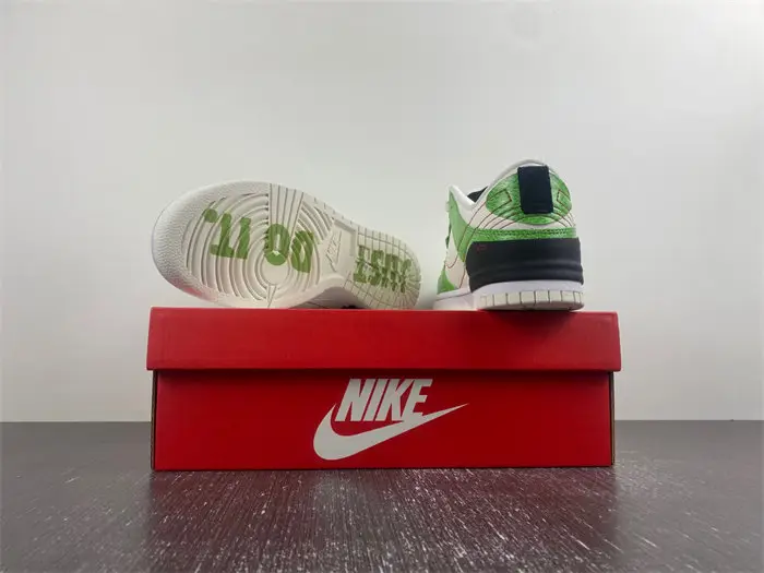 Nike Dunk Low Disrupt 2 Just Do It Snakeskin Green 