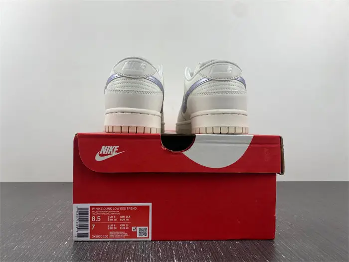 Nike Dunk Low Metallic Purple 