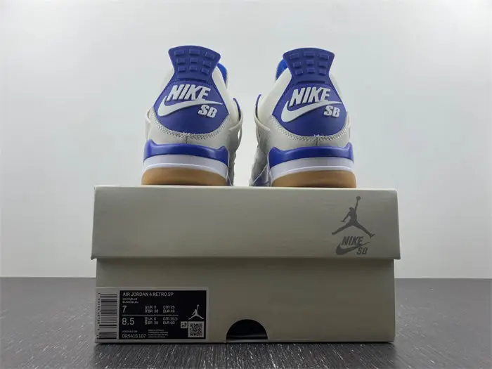 Jordan 4 Retro SB 
