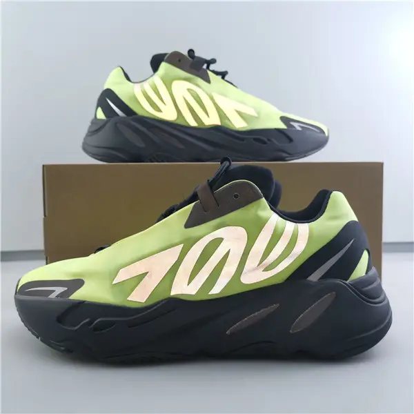 Yeezy Boost 700 MNVN 