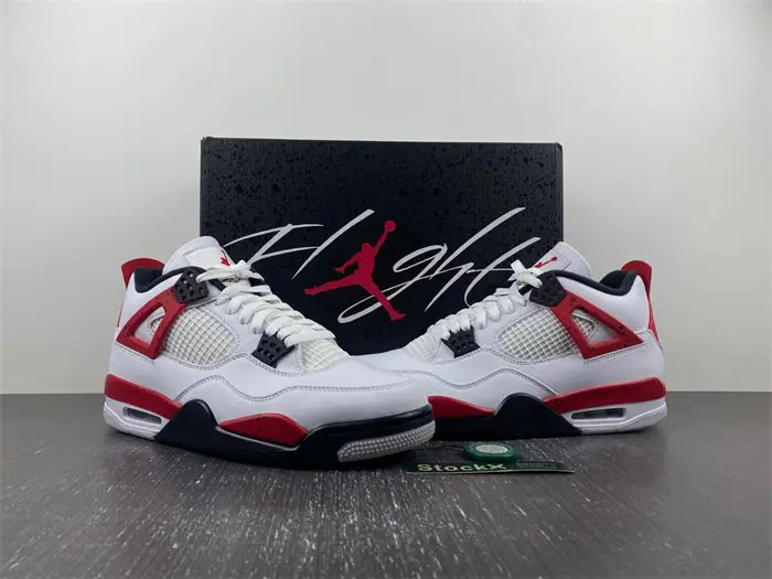 Air Jordan 4 