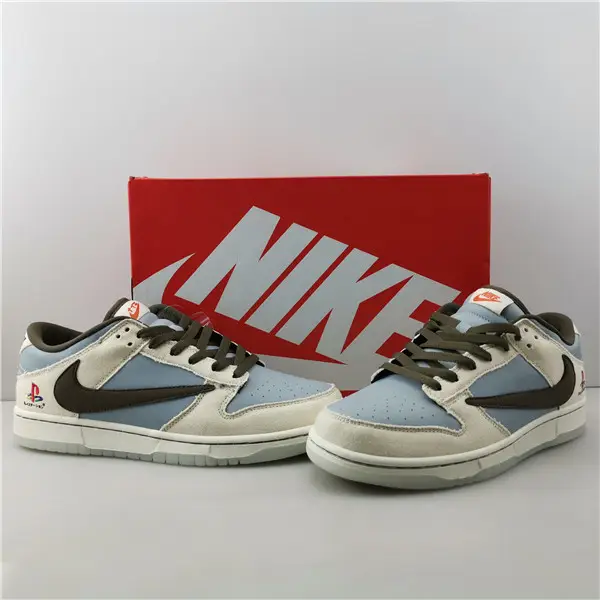 NIKE DUNK LOW TRAVIS SCOTT X  CEBFD712