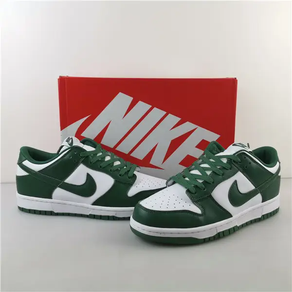 NIKE DUNK LOW SPARTAN GREEN - 