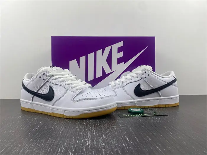 Nike SB Dunk 