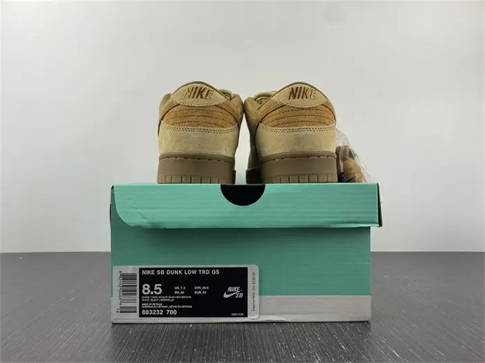 Nike SB Dunk Low Wheat 