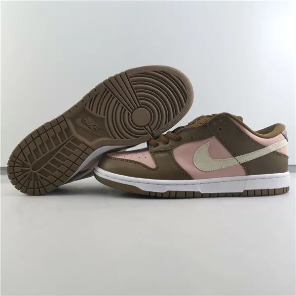 NIKE STUSSY XDUNK LOW PRO SB 