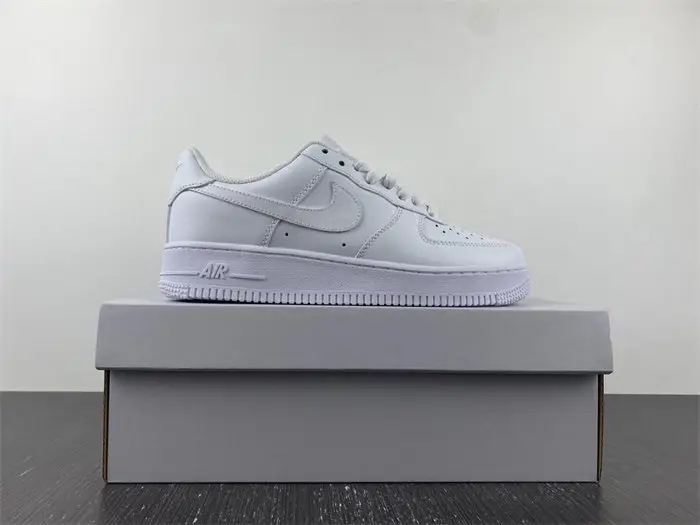 Nike Air Force 1 Low '07 White 