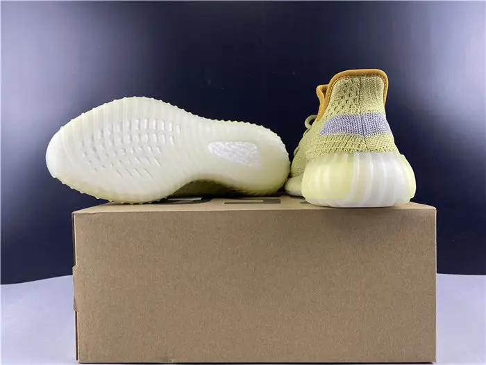 adidas Yeezy Boost 350 V2 Marsh 