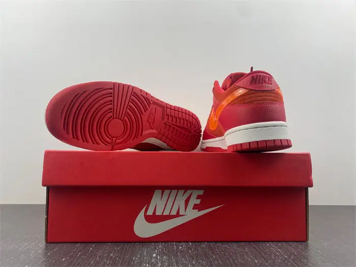 Nike Dunk Low ATL 