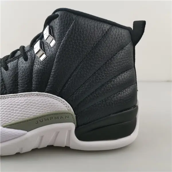 Jordan 12 Retro Playoffs (2012) 