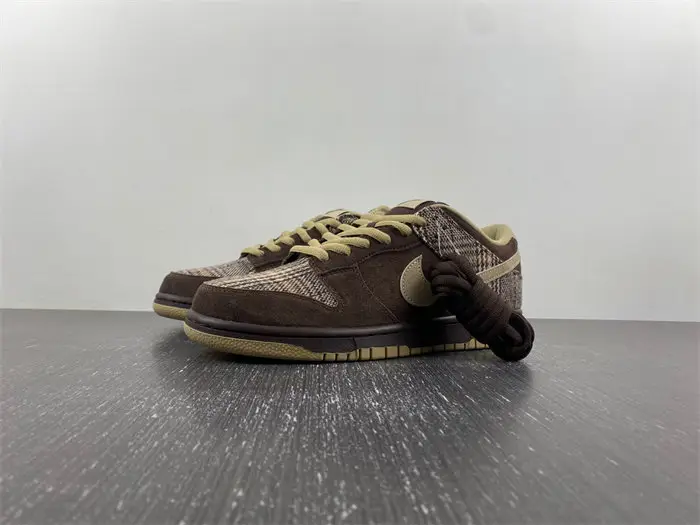 Nike SB Dunk Low Tweed 