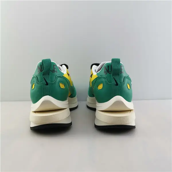 NIKE SACAI NIKE PEGASUS VAPORFLY CI9928 
