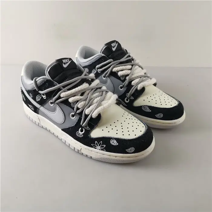 Nike Dunk Low RETRO 