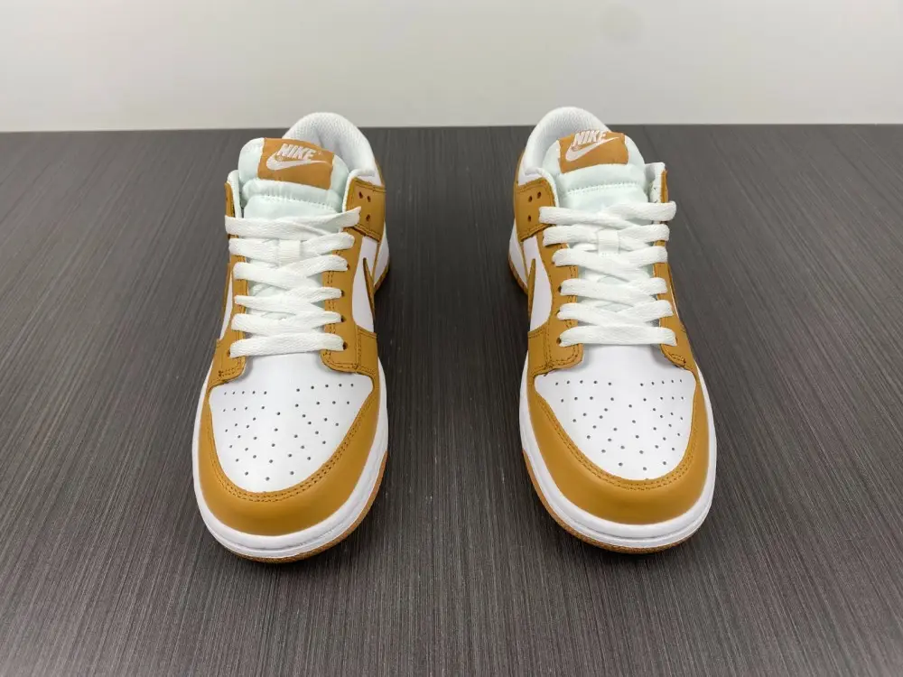 Nike Dunk Low Harvest Moon (W) 