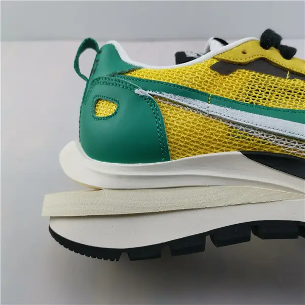 NIKE SACAI NIKE PEGASUS VAPORFLY CI9928 
