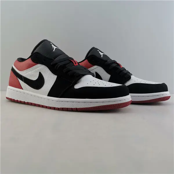 AIR JORDAN 1 LOW BLACK TOE WHITE BLACK-GYM RED 