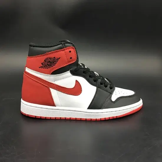 AIR JORDAN 1 RETRO HIGH 