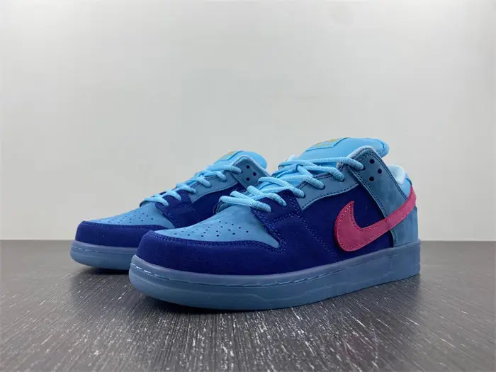 Nike SB Dunk Low Run The Jewels 