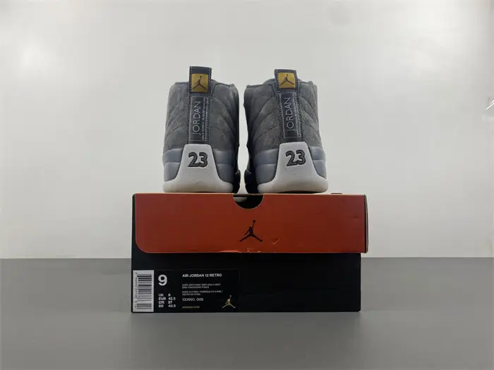 Air Jordan 12 