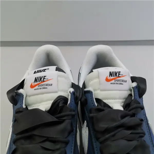 Nike LDWAFFLE SACAI BV0073 