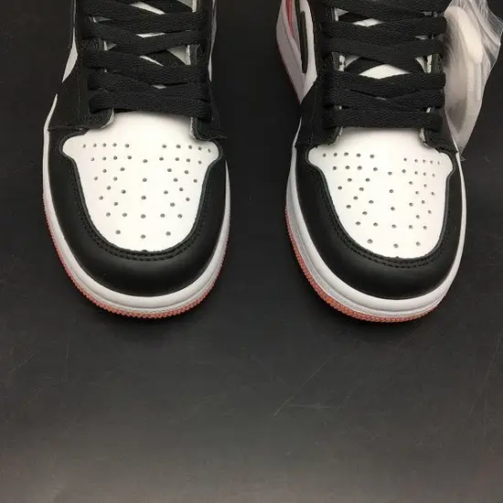 AIR JORDAN 1 RETRO HIGH OG NRG 'RUST PINK 