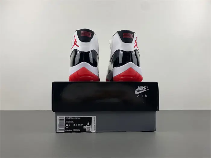 Air Jordan 11 
