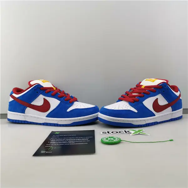NIKE SB DUNK 