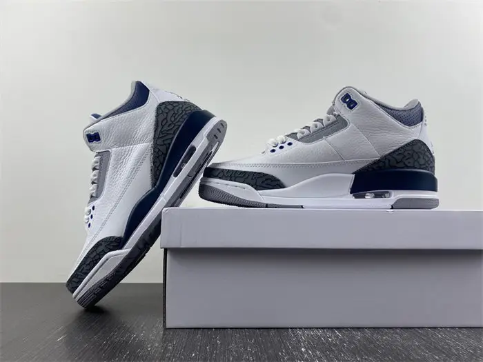 Jordan 3 Retro Midnight Navy 