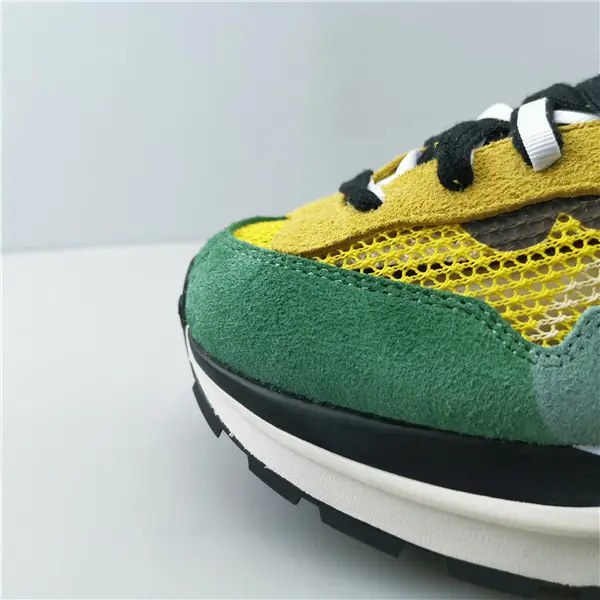 Sacai x Nike VaporWaffle  Tour Yellow 