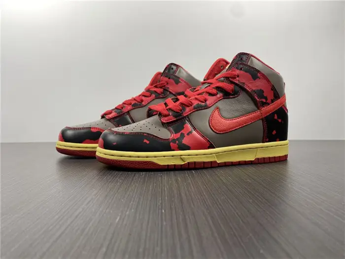 Nike Dunk High 