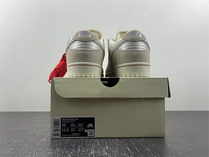 Nike SB Dunk Low Premium 