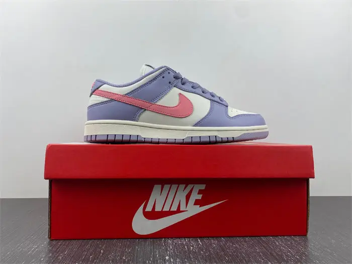 Nike Dunk Low Indigo Haze 