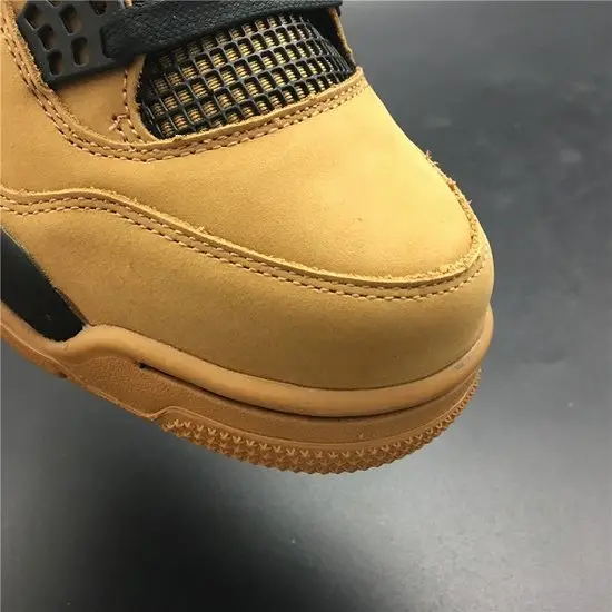 Air Jordan 4 Travis Scott 