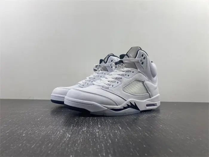 AIR JORDAN 5 RETRO 'WHITE BLACK' 